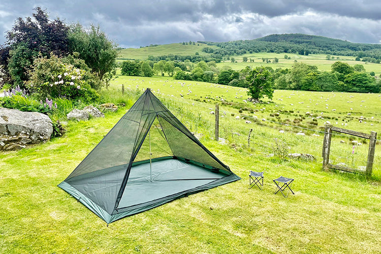 DD Hammocks SuperLight Pyramid Mesh Tent - Family Size