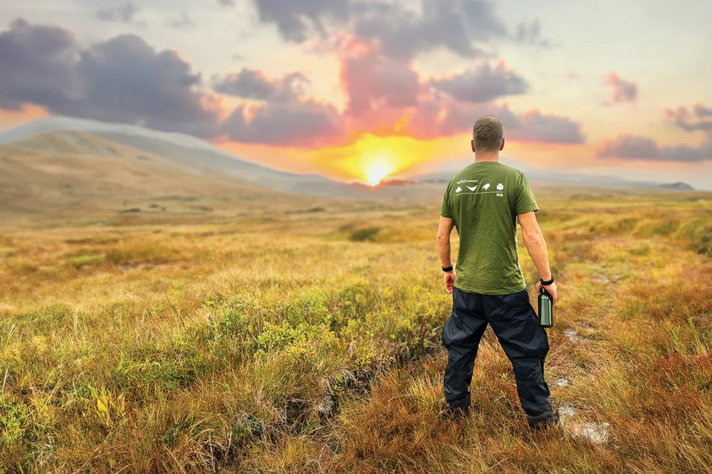 DD Hammocks Men's Icon T-Shirt - Regular Fit - Dark Olive Green