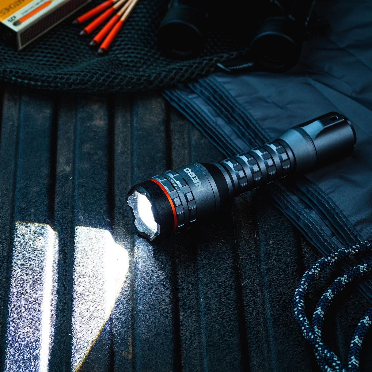 Nebo Davinci 800L Rechargeable Flashlight