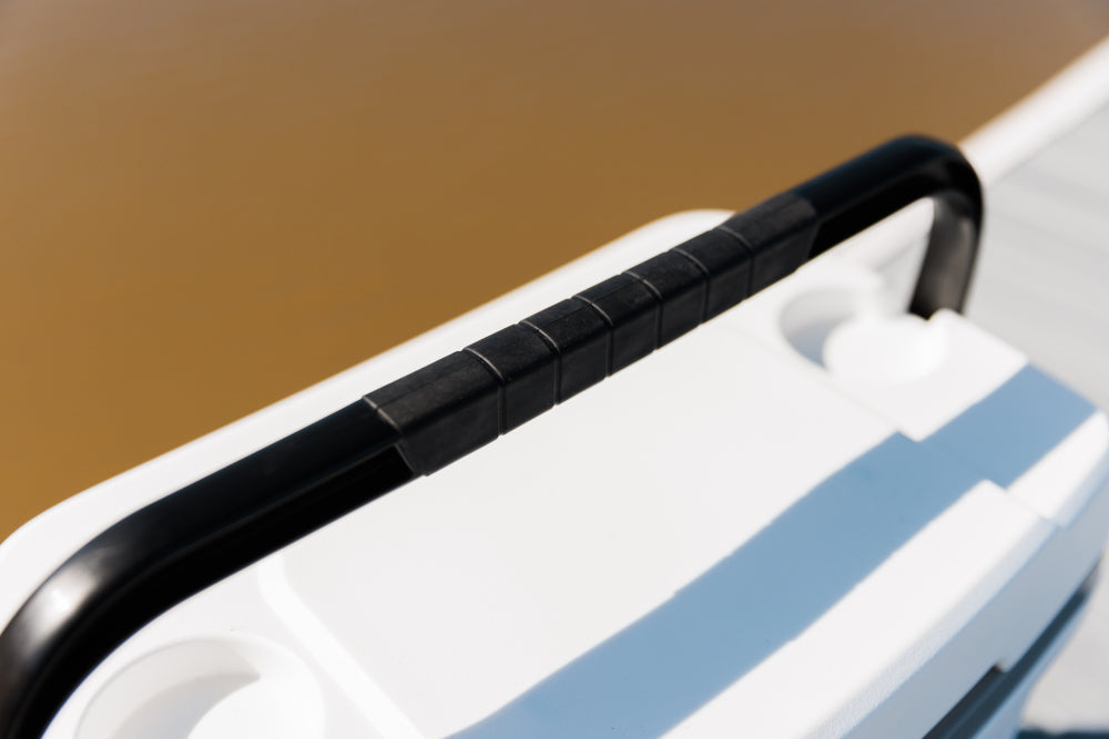 Igloo Playmate 4QT Mini Cooler Box - Red