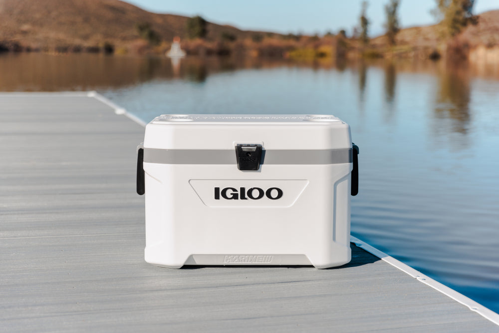 Igloo Marine Ultra 70QT Cooler Box - White