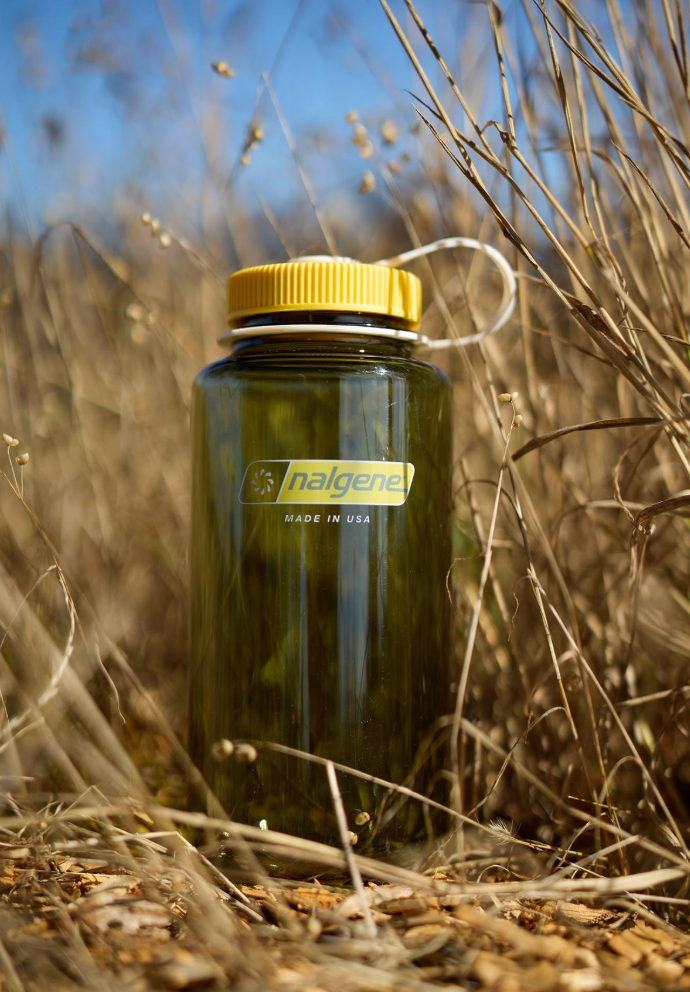 Nalgene 32oz / 1L Tritan Sustain Wide Mouth Bottle Oil Green - Freesia Cap